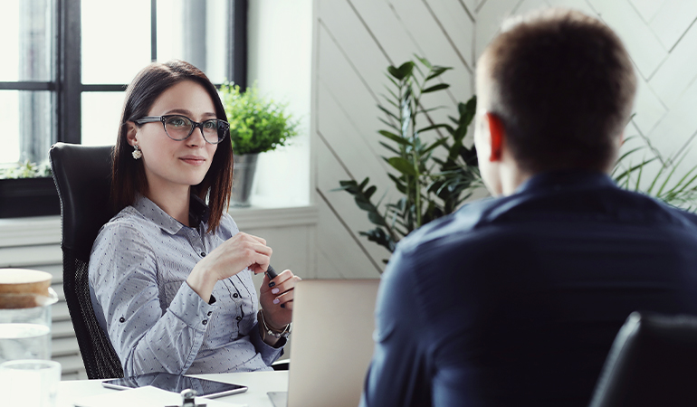 Entrevista para o mercado financeiro: perguntas mais comuns e como respondê-las corretamente!