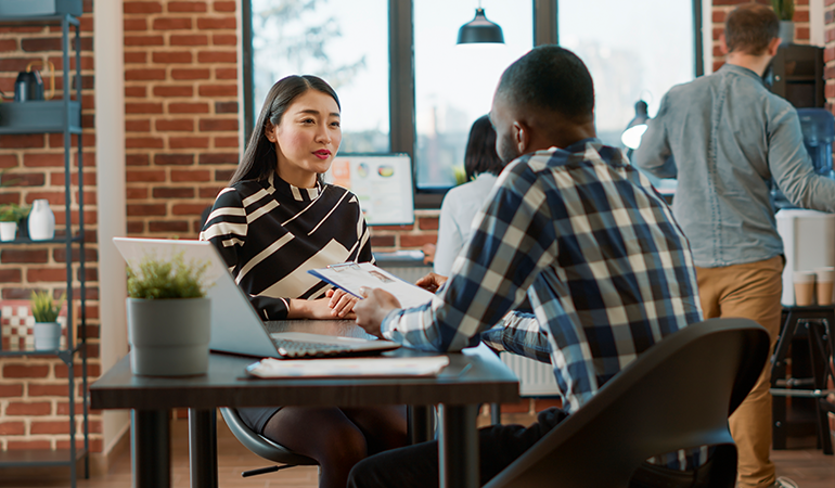 Como ser chamado para uma entrevista de emprego do mercado financeiro?